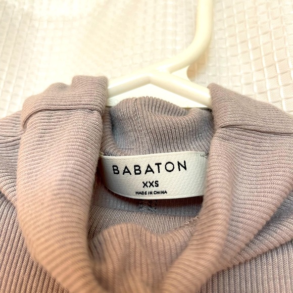 Aritzia Babaton turtle neck sleeveless - Picture 2 of 2